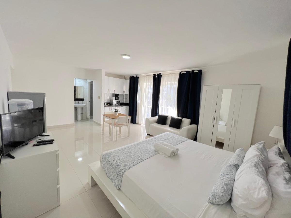 Sol Caribe Suites - Playa Los Corales - Beach Club, Wifi, Swimming Pool - Calle Aruba Punta Cana Kamer foto